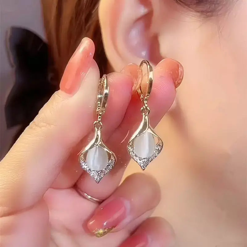 Brincos Lux Opal