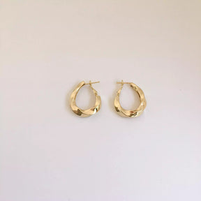 Brincos Minimal Drop Circle
